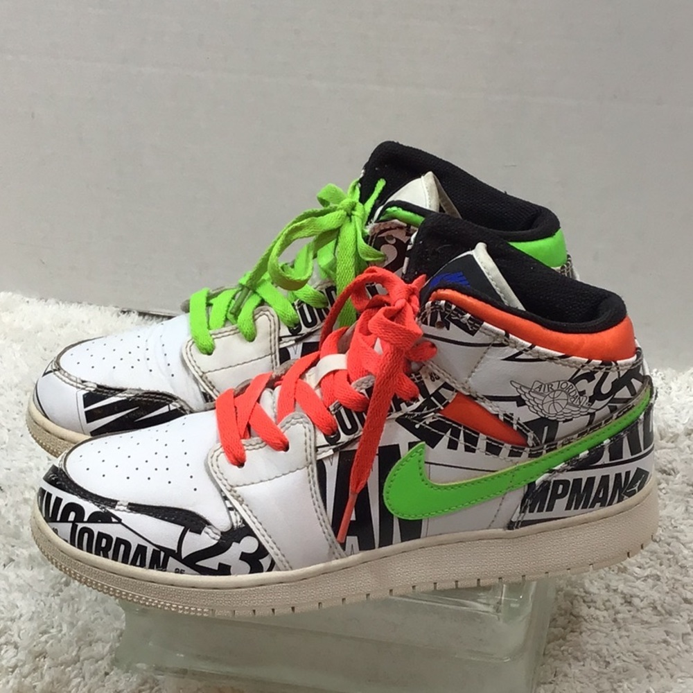 Nike Jordan 1 All Over Logo mid 7Y=8.5/9
